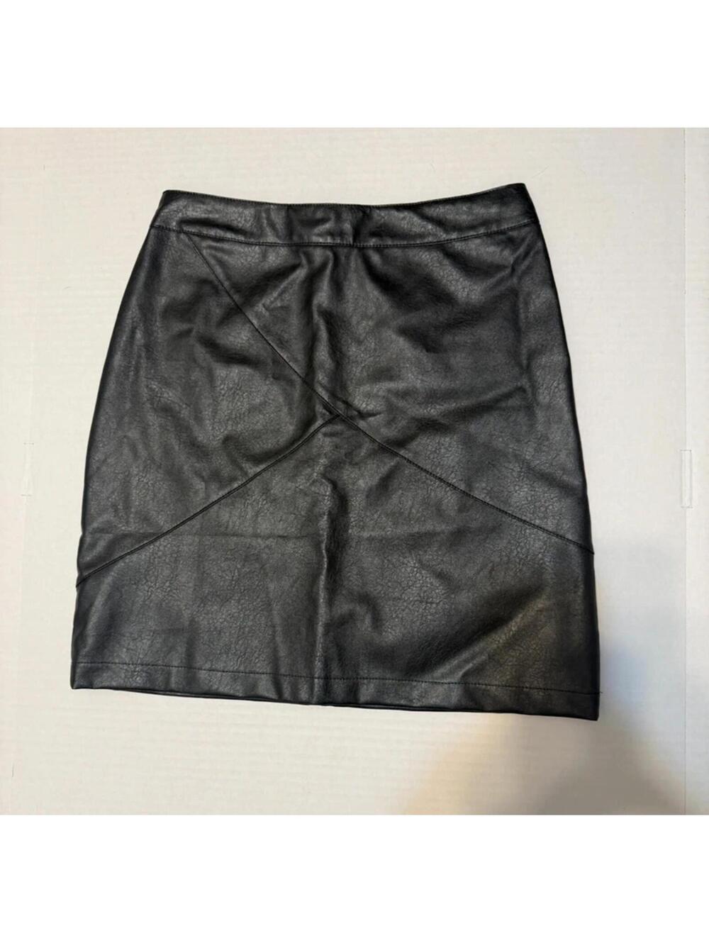 Zeagoo Black Faux Leather Mini Skirt, Size Small